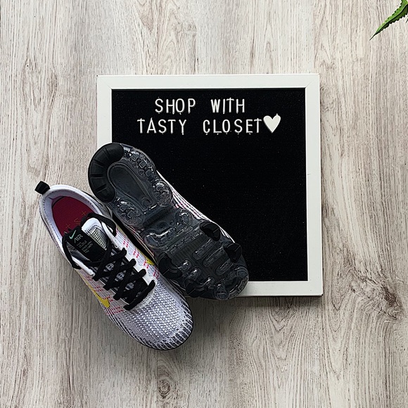 Nike vapormax flyknit sneakers - Picture 5 of 7